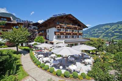 Gartenhotel Crystal Gartenhotel Crystal