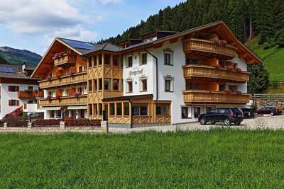 Almhotel Bergerhof Almhotel Bergerhof