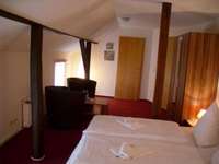 Hotel & Restaurant